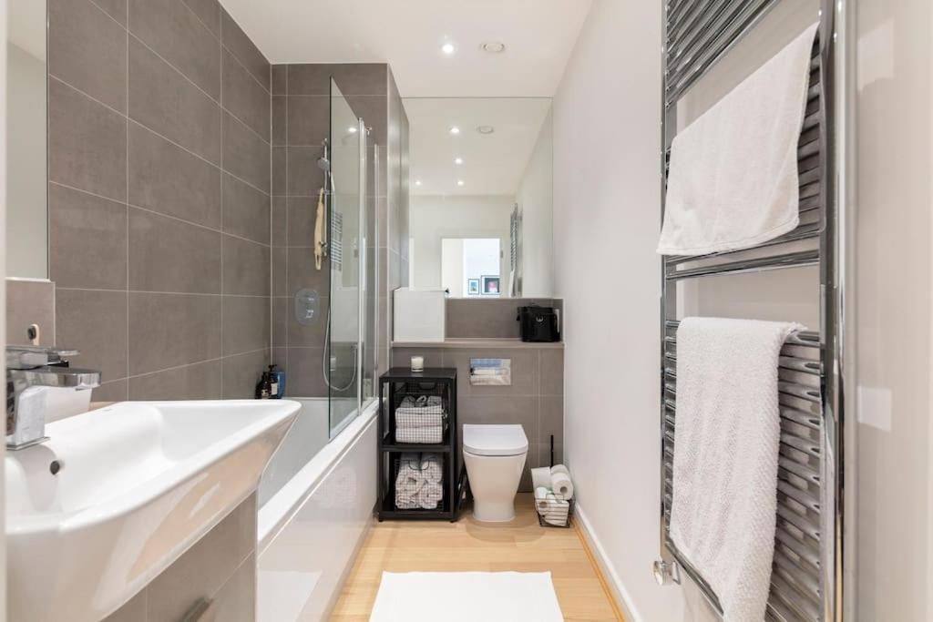 Apartamento Cozy Flat In Hip East Londres Exterior foto